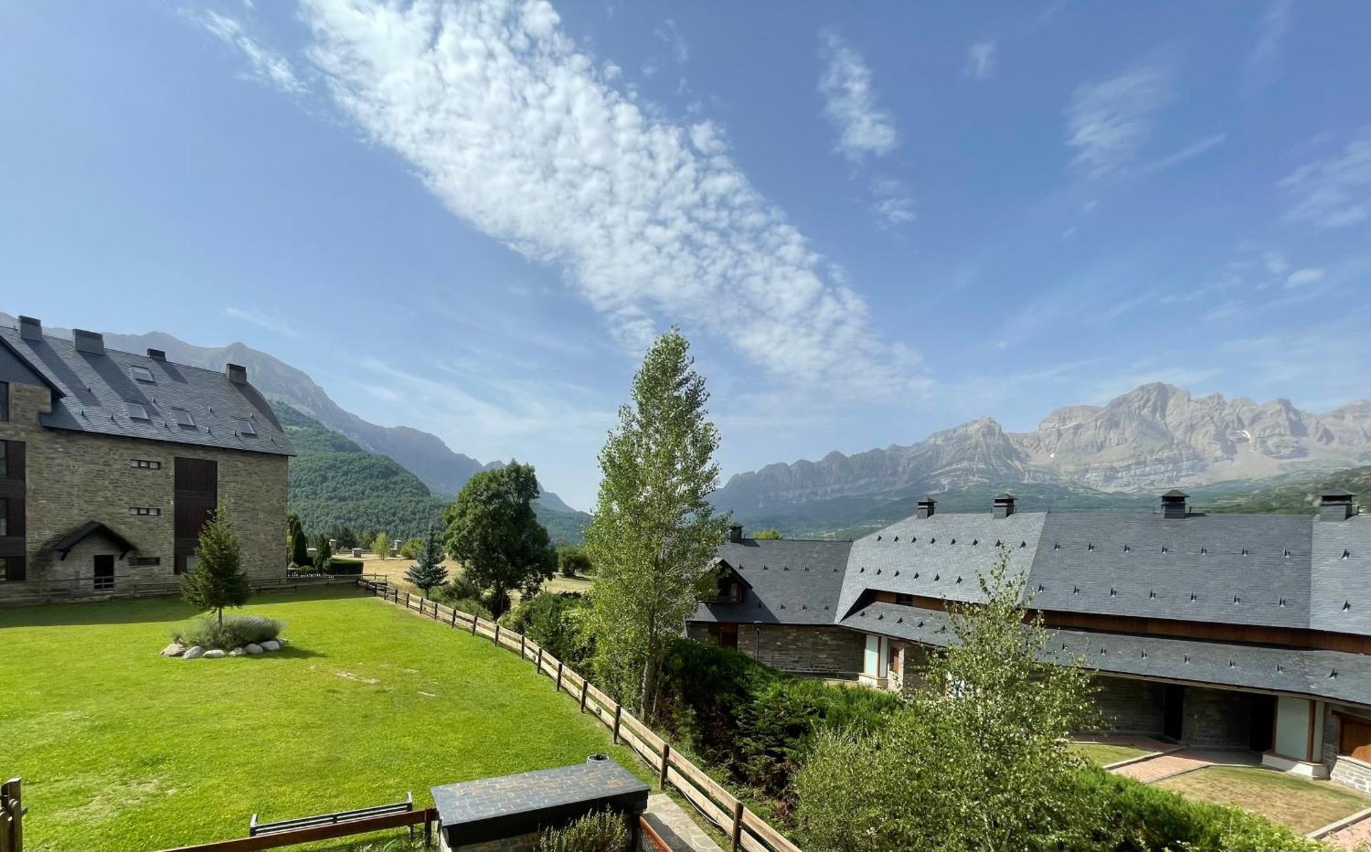 Ventanal De Saras Petfriendly Garaje Trastero Y Chimenea - Arafita Apartamentos Panticosa Kültér fotó