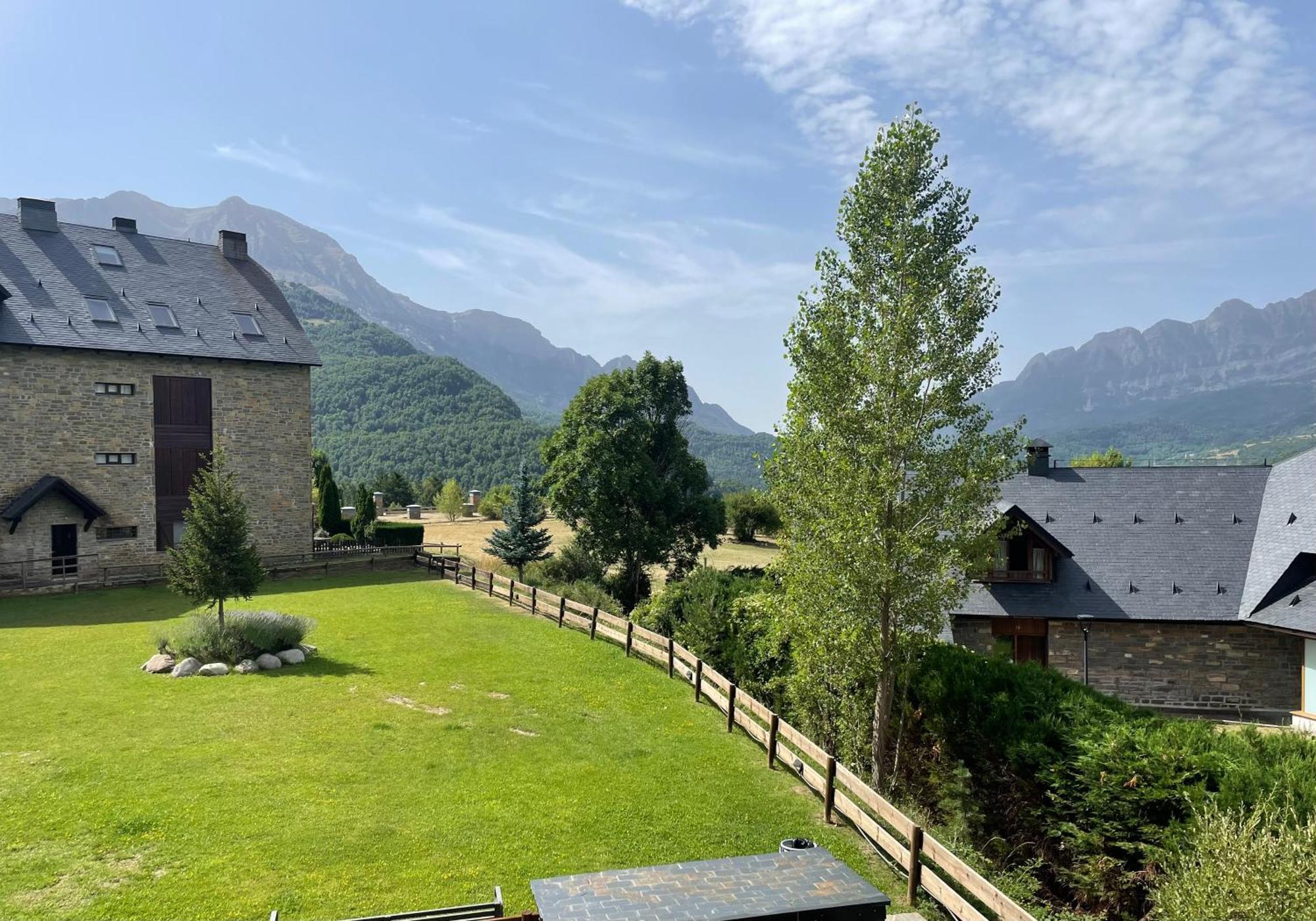 Ventanal De Saras Petfriendly Garaje Trastero Y Chimenea - Arafita Apartamentos Panticosa Kültér fotó